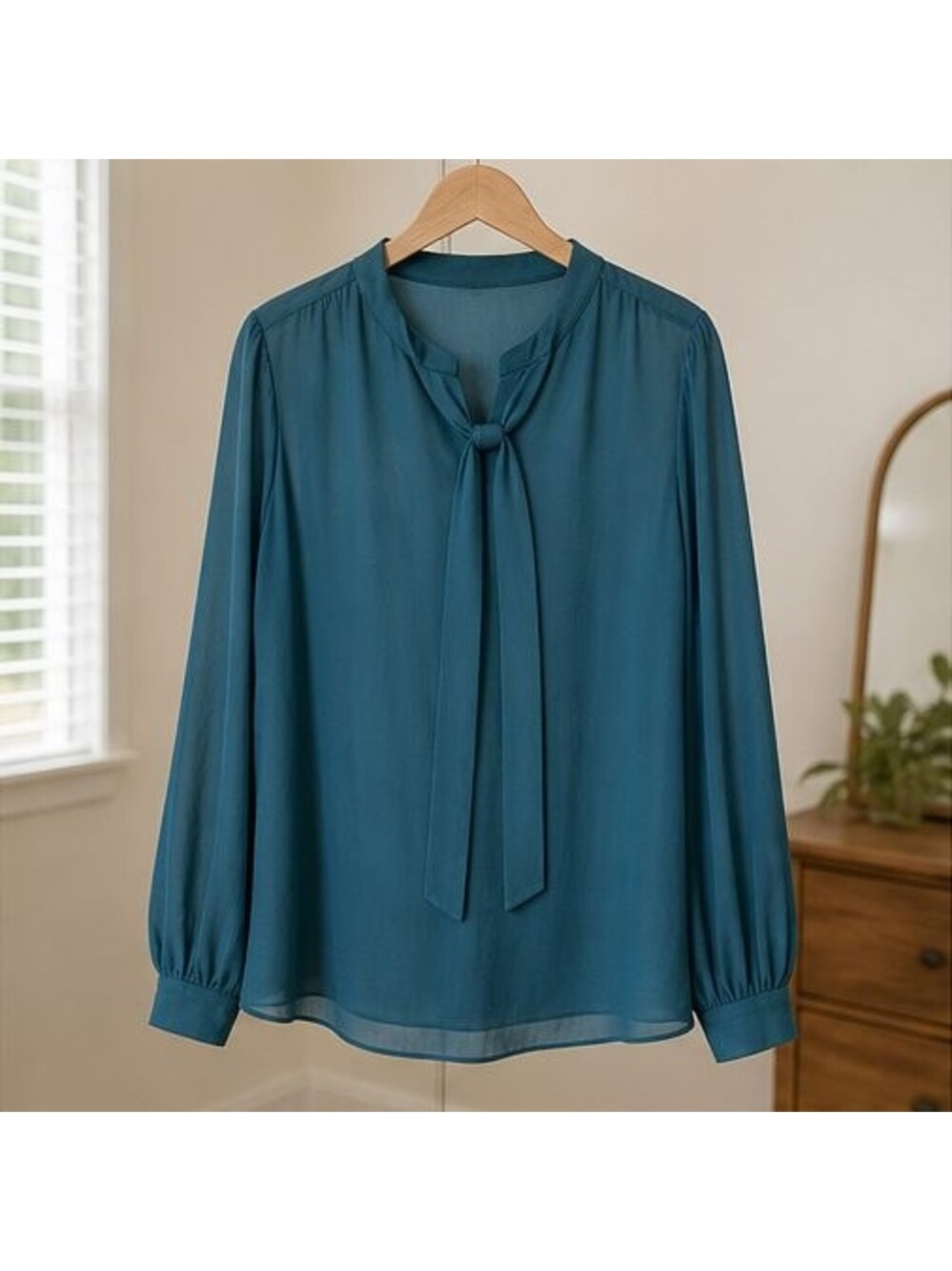 Black Puff Sleeve Top